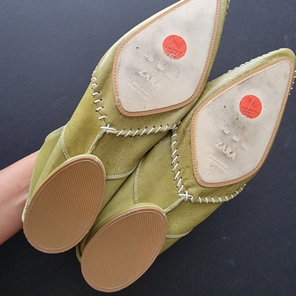 Shoes - Picture 3 of 5